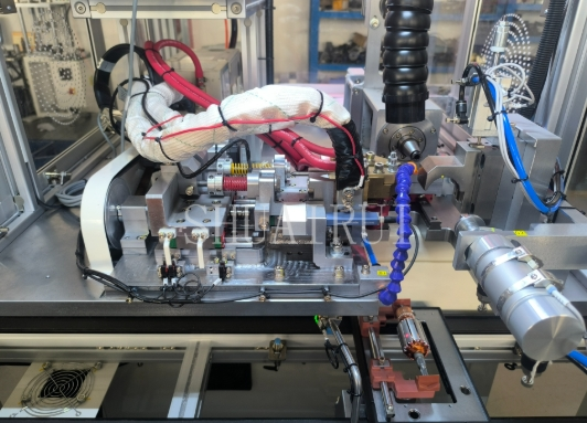 Máquina de soldadura por puntos automático del rotor: el pionero de eficiencia de la soldadura por puntos del rotor del motor